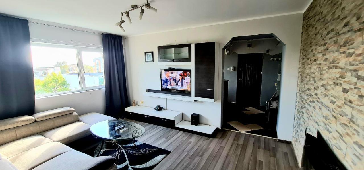 Ultracentral Apartments Бакэу Экстерьер фото